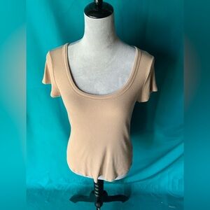 American Eagle Outfitters Beige Scoop Neck Soft & Sexy Ribbed Tee, Size Medium